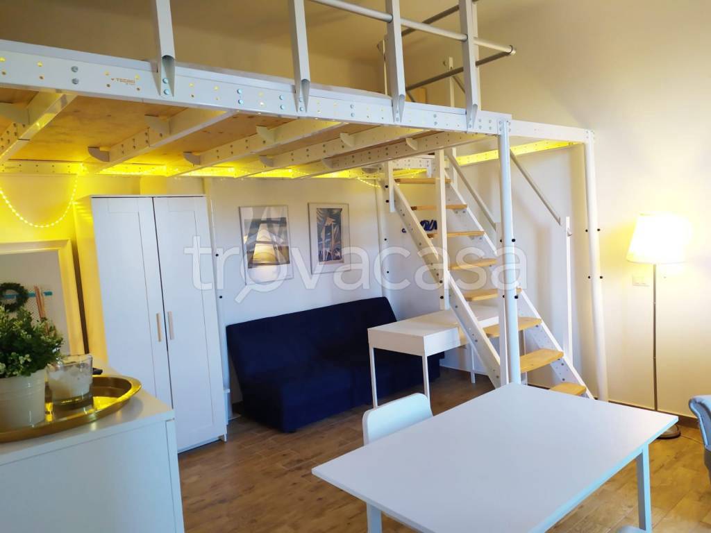 appartamento in affitto a Milano in zona Piazzale Lodi