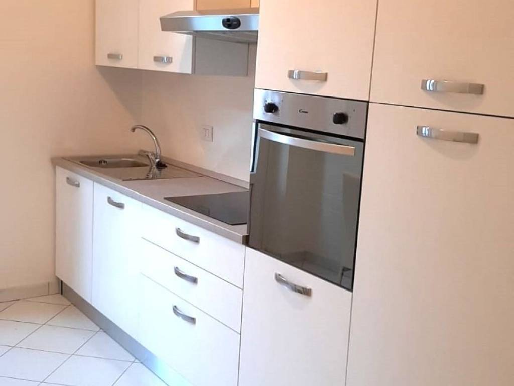 appartamento in affitto a Milano in zona Cinque Giornate