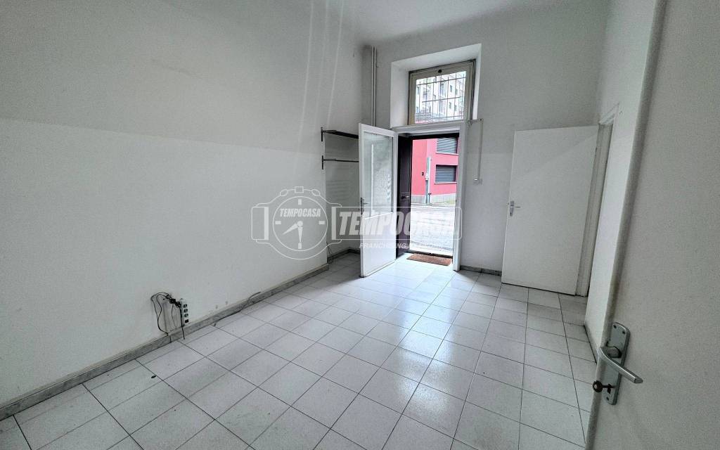 ufficio in affitto a Milano in zona Precotto