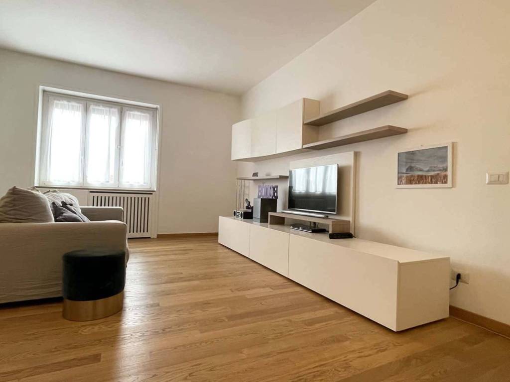 appartamento in affitto a Milano in zona Isola