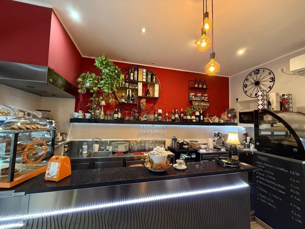 negozio in affitto a Milano in zona Greco