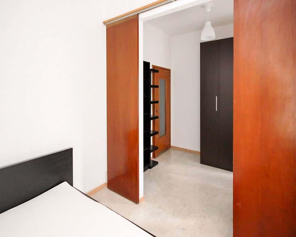 negozio in affitto a Milano in zona Lorenteggio