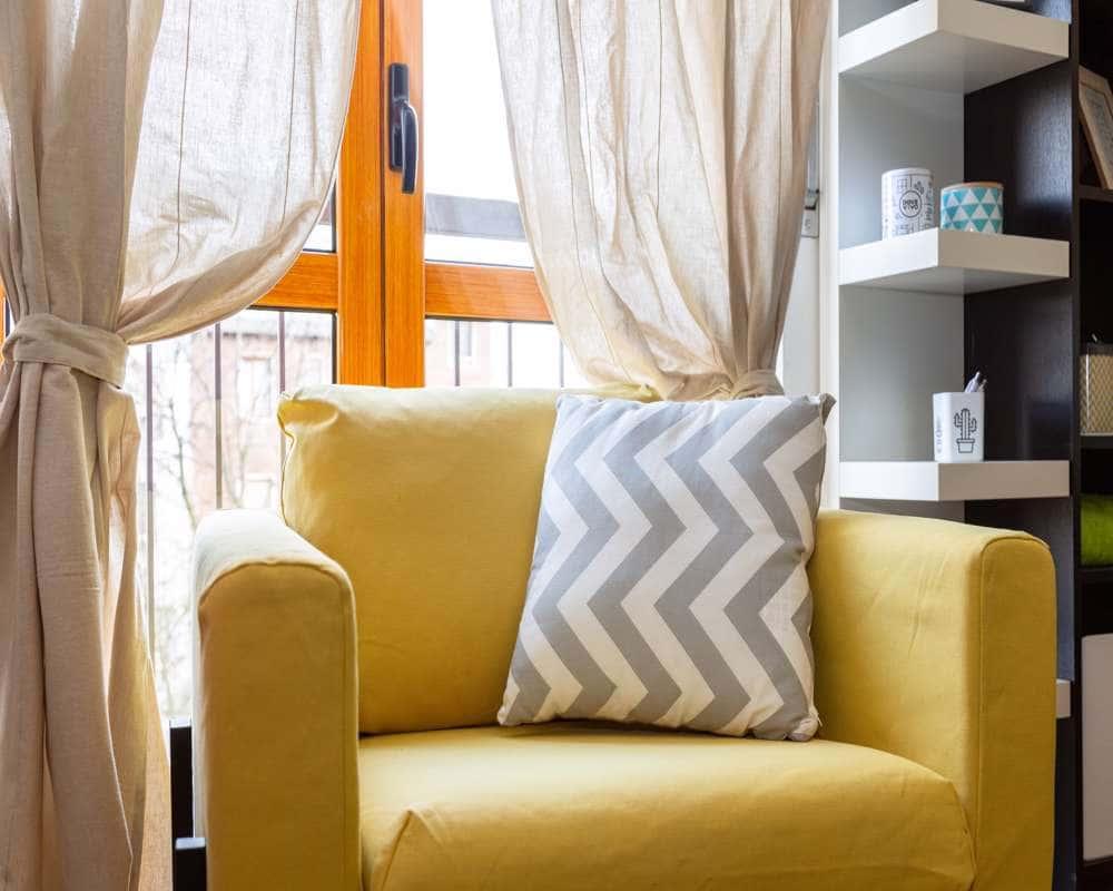 negozio in affitto a Milano in zona Lorenteggio