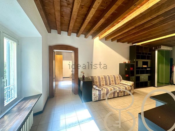 appartamento in affitto a Milano in zona Porta Genova