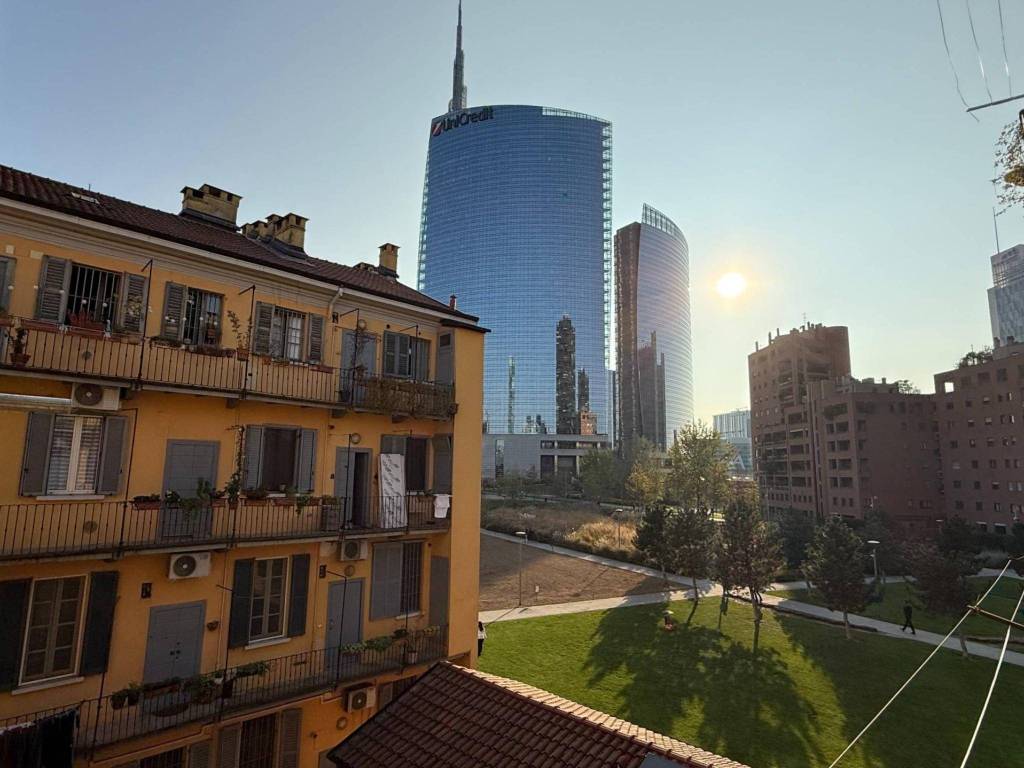 appartamento in affitto a Milano in zona Isola