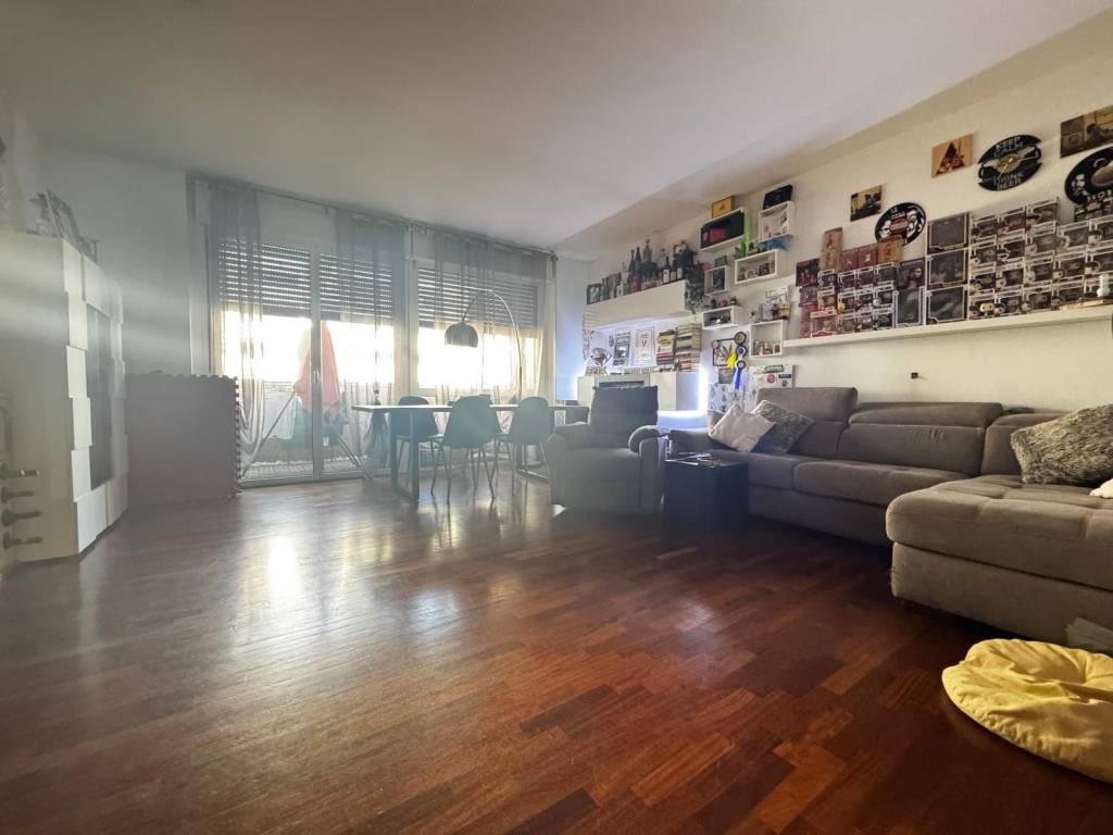 appartamento in affitto a Milano in zona Adriano