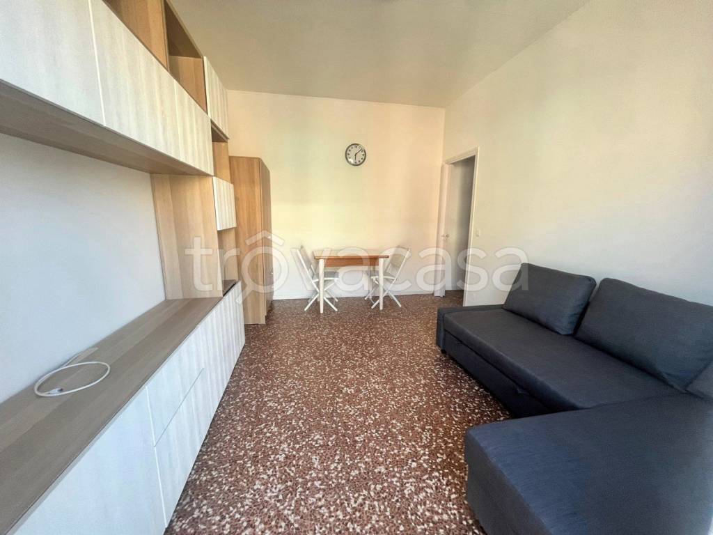 appartamento in affitto a Milano in zona Vigentino