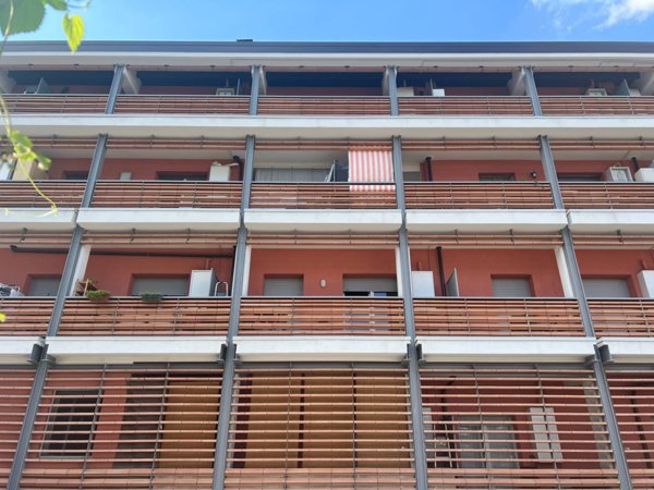 appartamento in affitto a Milano in zona Famagosta