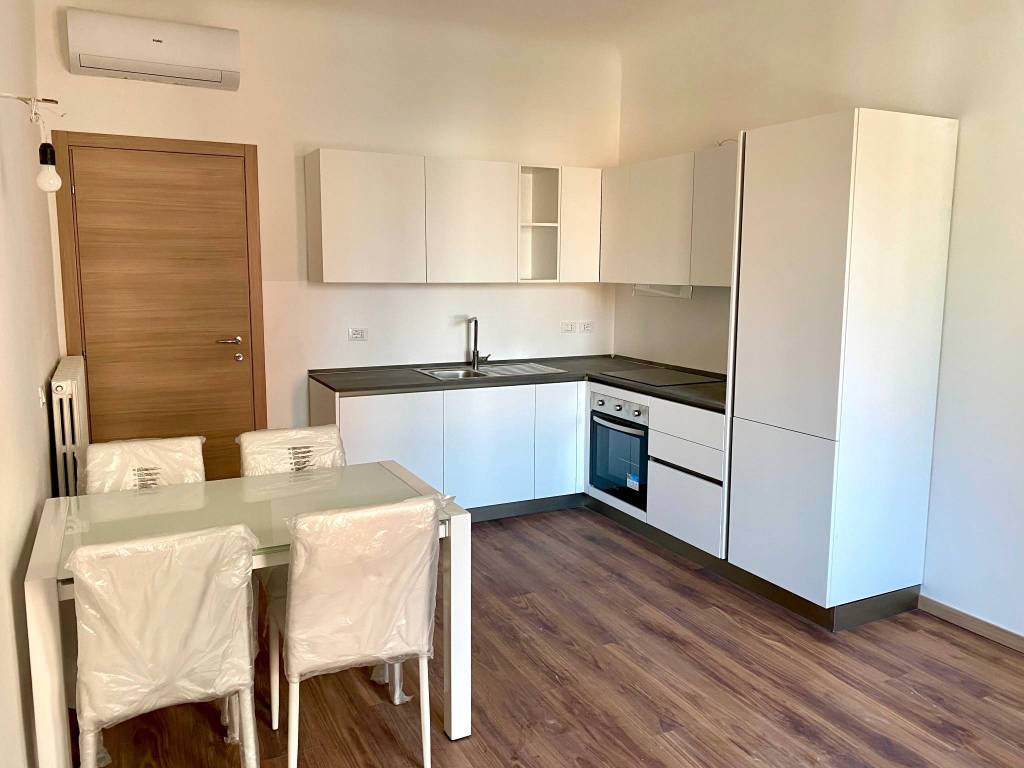 appartamento in affitto a Milano in zona Centro Direzionale