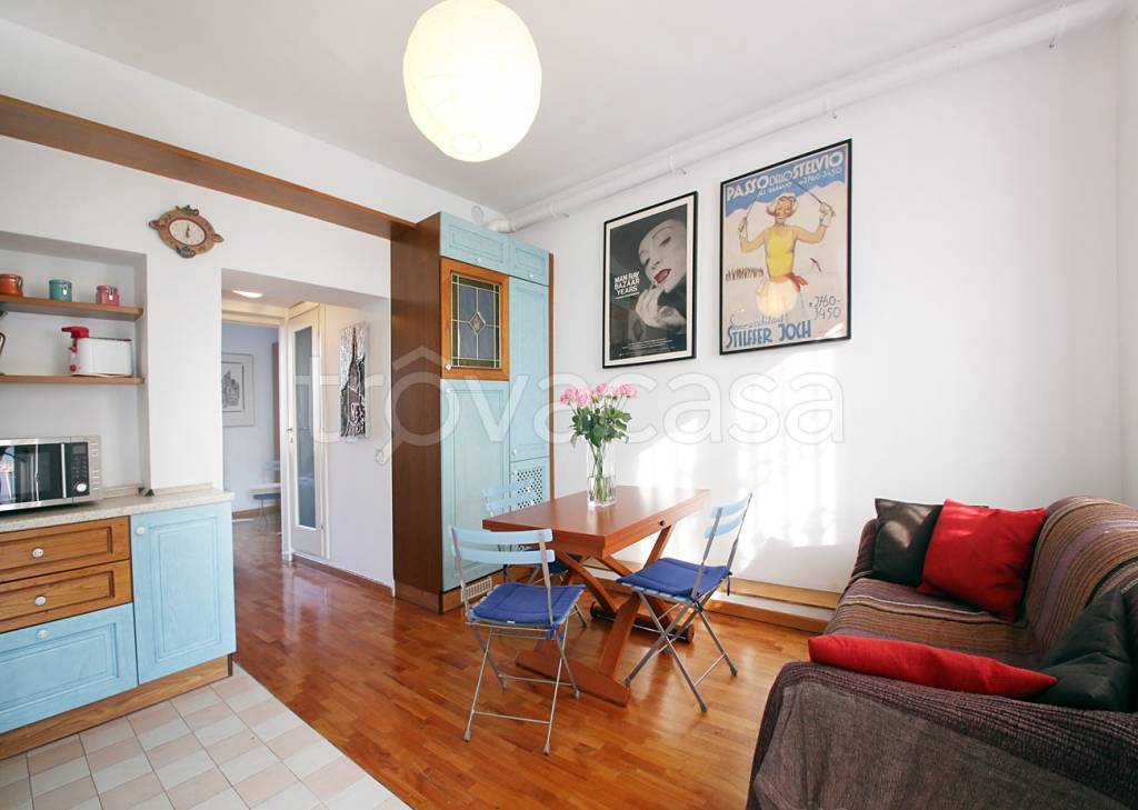 appartamento in affitto a Milano in zona Solari