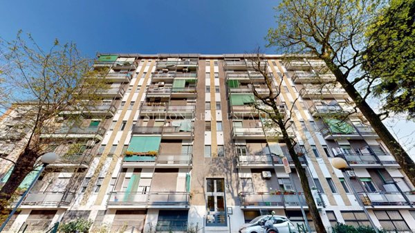 appartamento in affitto a Milano in zona Vigentino