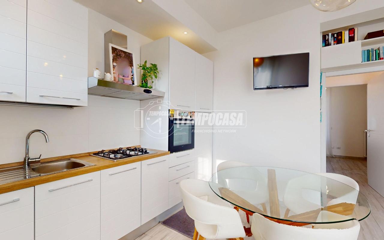 appartamento in affitto a Milano in zona Cagnola