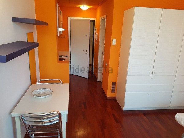 monolocale in affitto a Milano in zona Porta Nuova