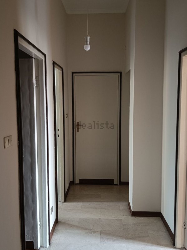 appartamento in affitto a Milano in zona Cadorna