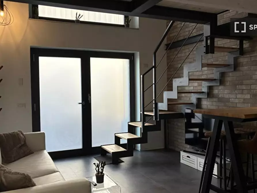 appartamento in affitto a Milano in zona XXII Marzo