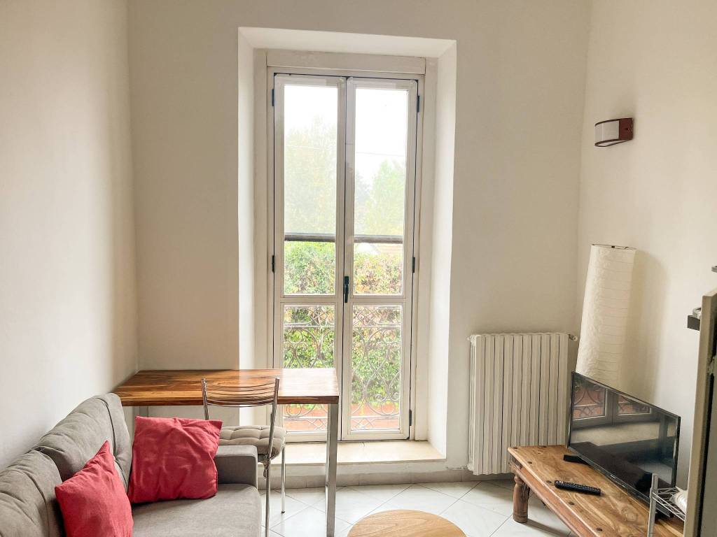 appartamento in affitto a Milano in zona Vigentino