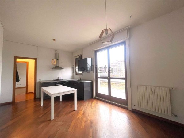 appartamento in affitto a Milano in zona Isola