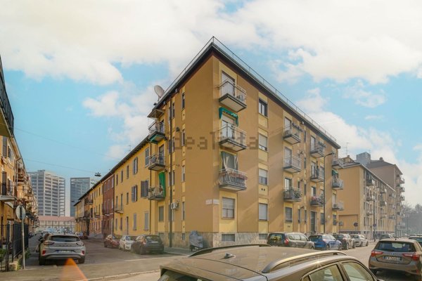 appartamento in affitto a Milano in zona San Cristoforo