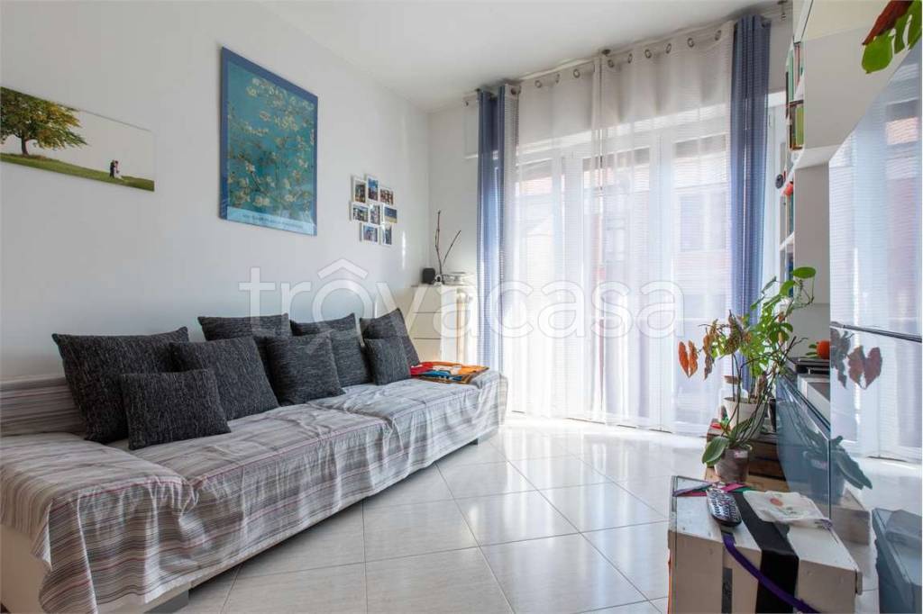 appartamento in affitto a Milano in zona Cinque Giornate