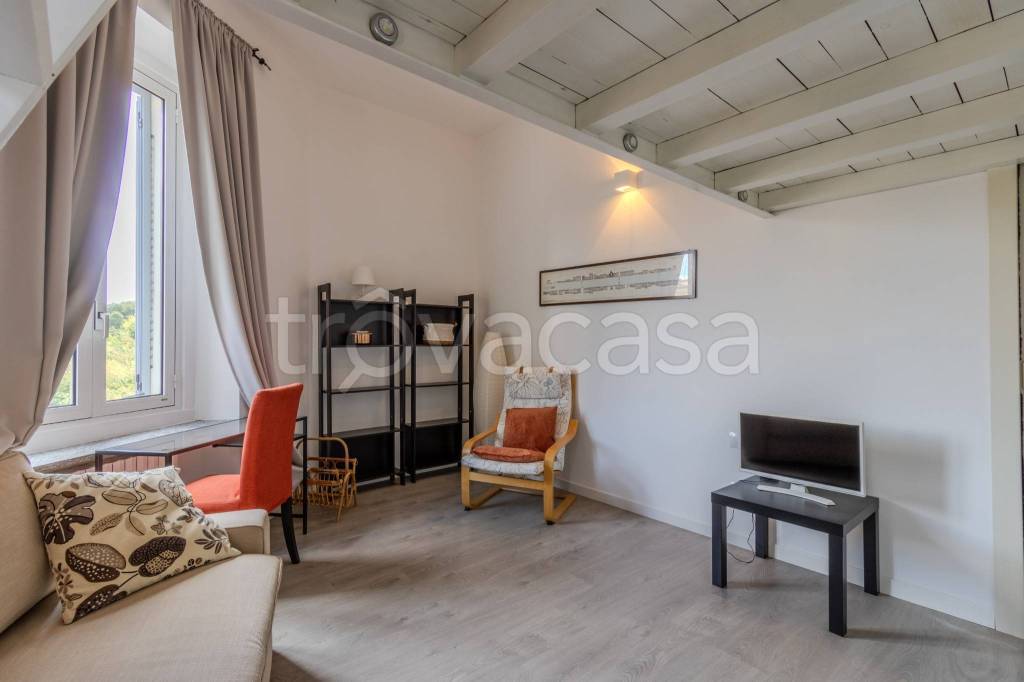 appartamento in affitto a Milano in zona Isola