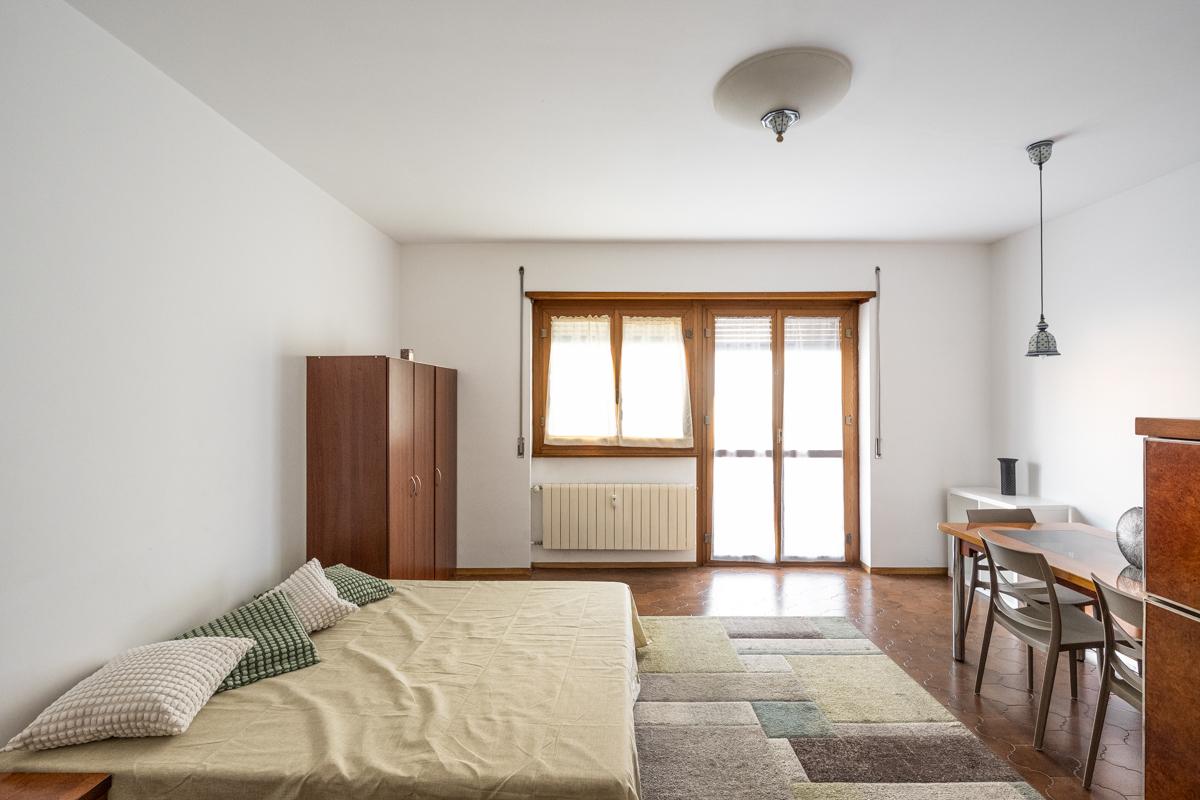 appartamento in affitto a Milano in zona Vigentino