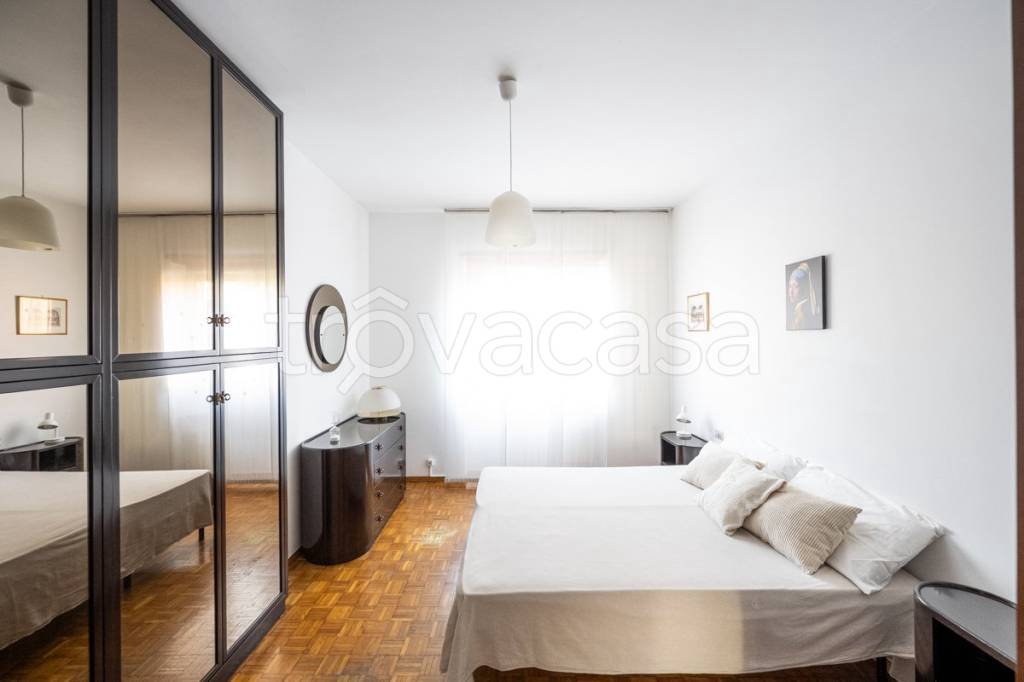 appartamento in affitto a Milano in zona Vigentino