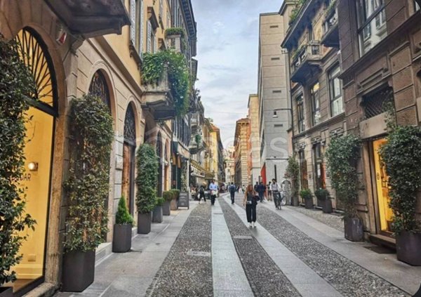 negozio in affitto a Milano in zona Brera