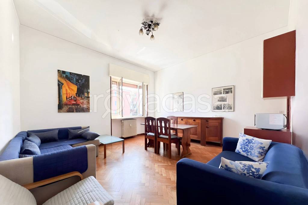 appartamento in affitto a Milano in zona Lorenteggio