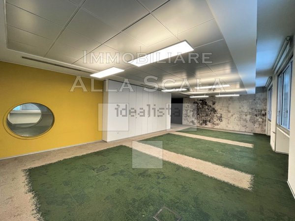 ufficio in affitto a Milano in zona Porta Nuova