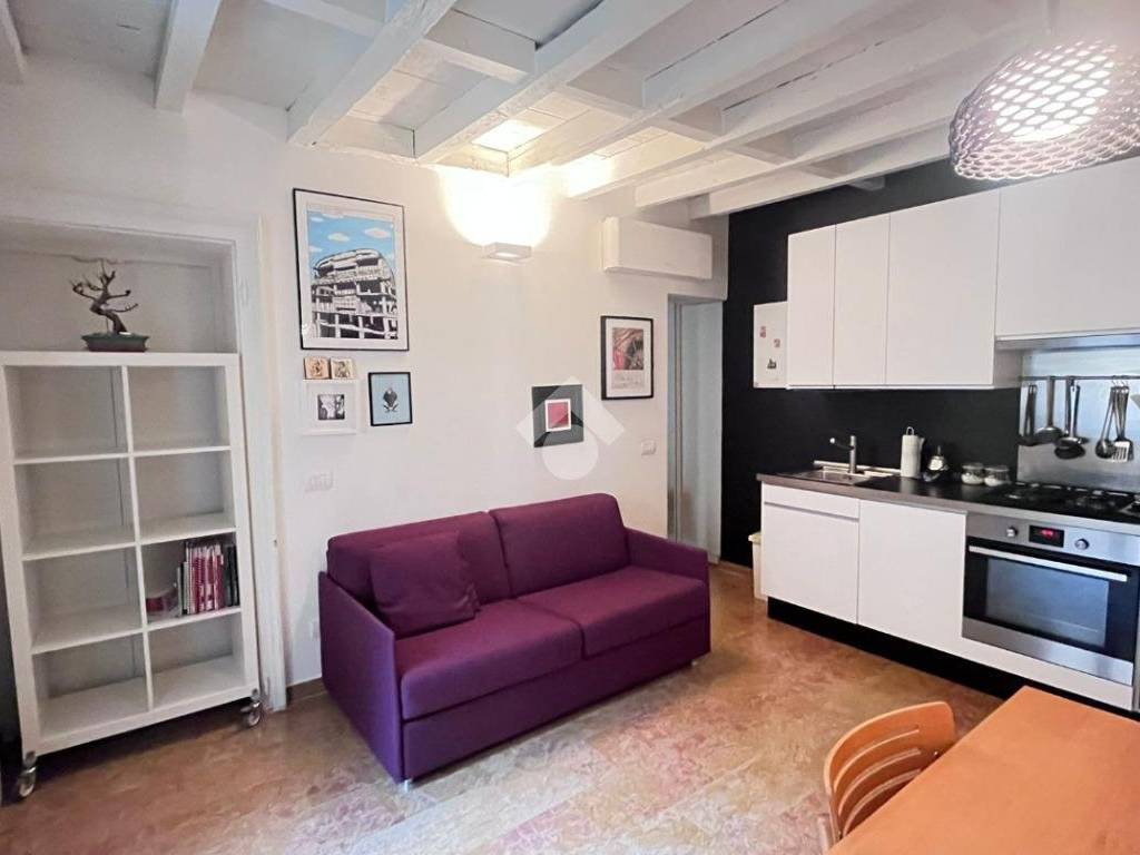 appartamento in affitto a Milano in zona Porta Genova