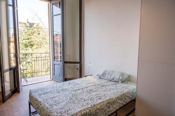 negozio in affitto a Milano in zona XXII Marzo