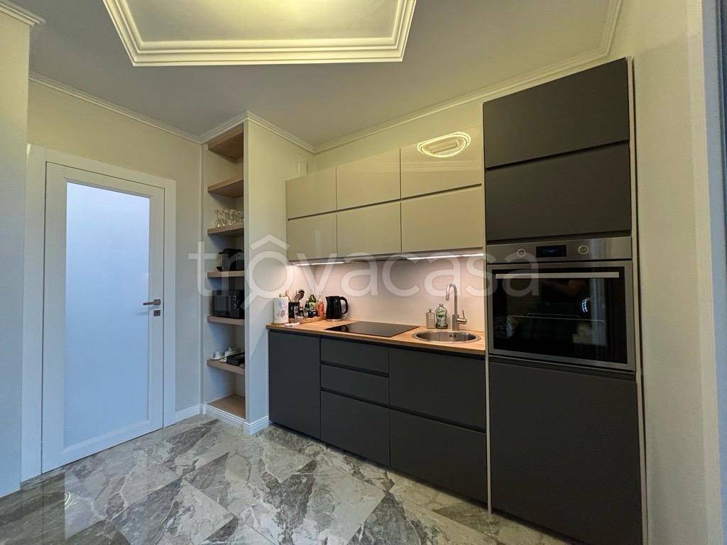 appartamento in affitto a Milano in zona Gallaratese