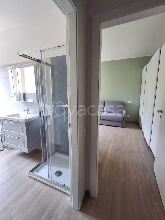 appartamento in affitto a Milano in zona Lorenteggio