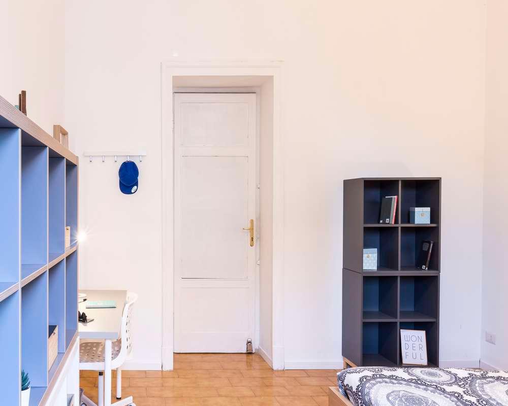 negozio in affitto a Milano