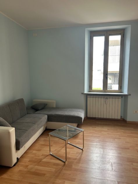 appartamento in affitto a Milano in zona Lorenteggio