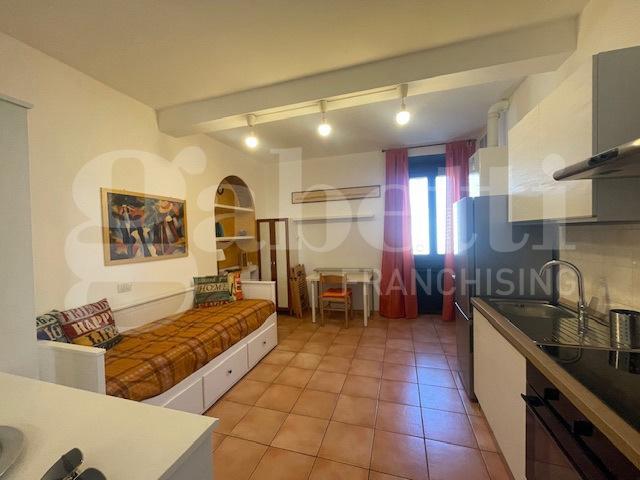 appartamento in affitto a Milano in zona Famagosta