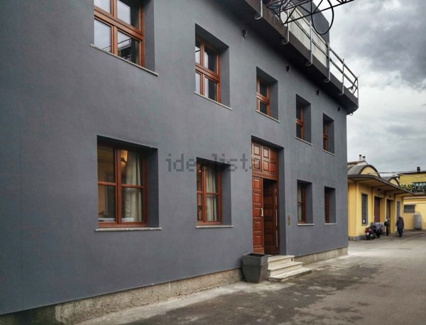 appartamento in affitto a Milano in zona Piazzale Lodi