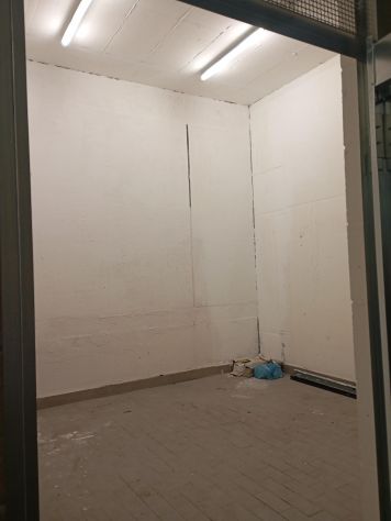 locale di sgombero in affitto a Milano in zona Bicocca