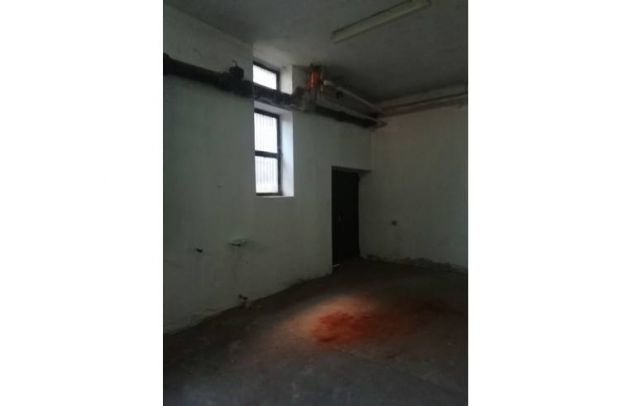 locale commerciale in affitto a Milano in zona Piazzale Lodi