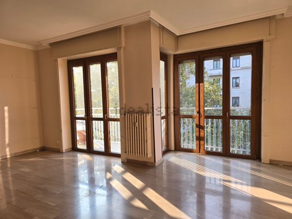 appartamento in affitto a Milano in zona Cinque Giornate