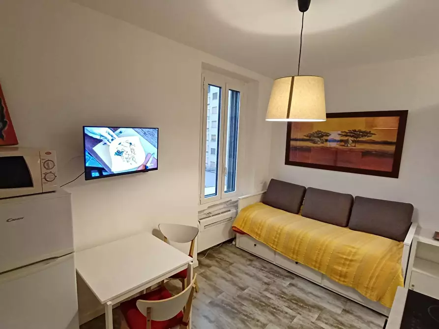 appartamento in affitto a Milano in zona Famagosta