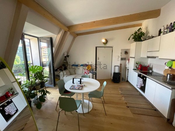 appartamento in affitto a Milano in zona Isola