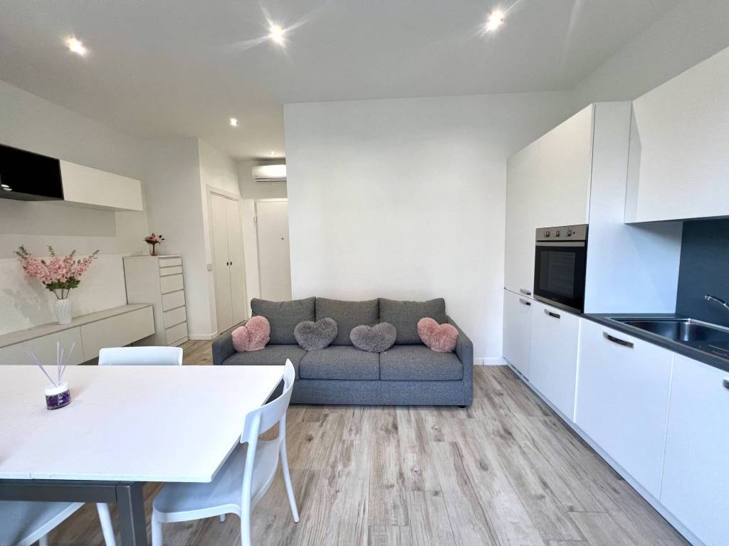 appartamento in affitto a Milano in zona Centro Direzionale