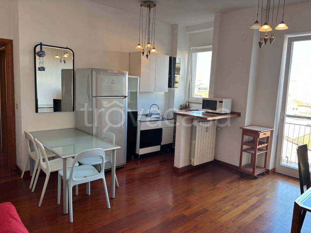 appartamento in affitto a Milano in zona Sant'Ambrogio