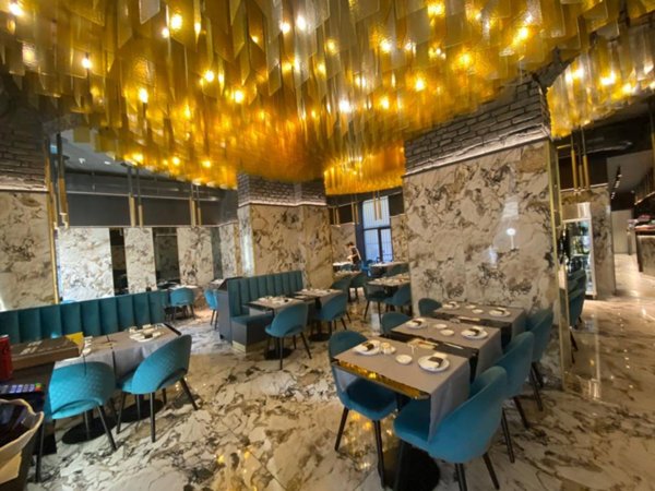 locale commerciale in affitto a Milano in zona Loreto