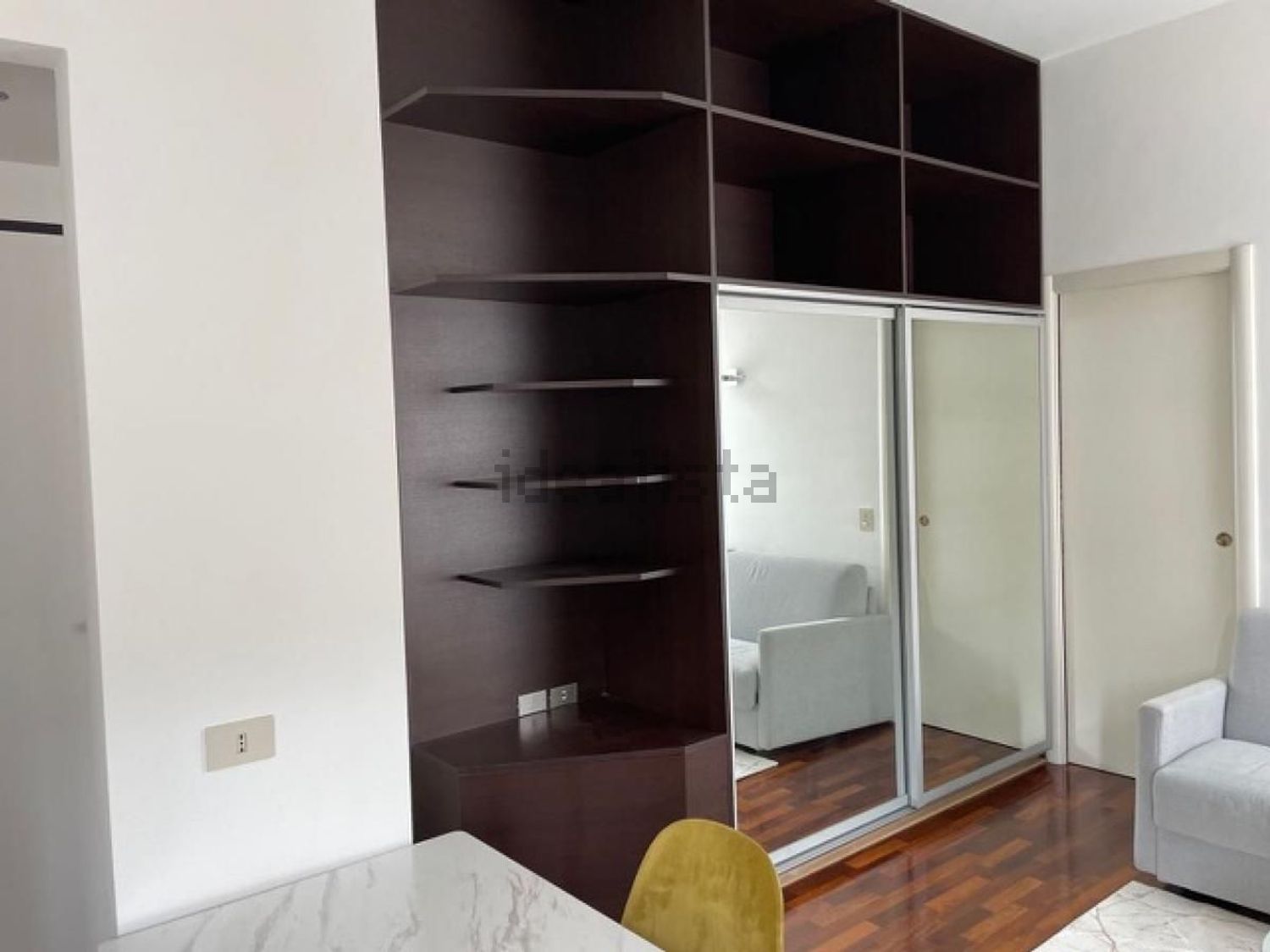 appartamento in affitto a Milano in zona Guastalla