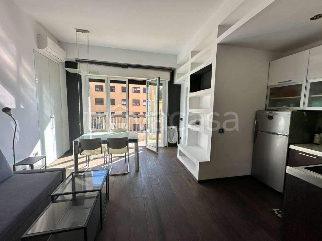 appartamento in affitto a Milano in zona Guastalla