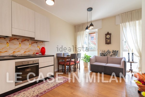 appartamento in affitto a Milano in zona Lorenteggio