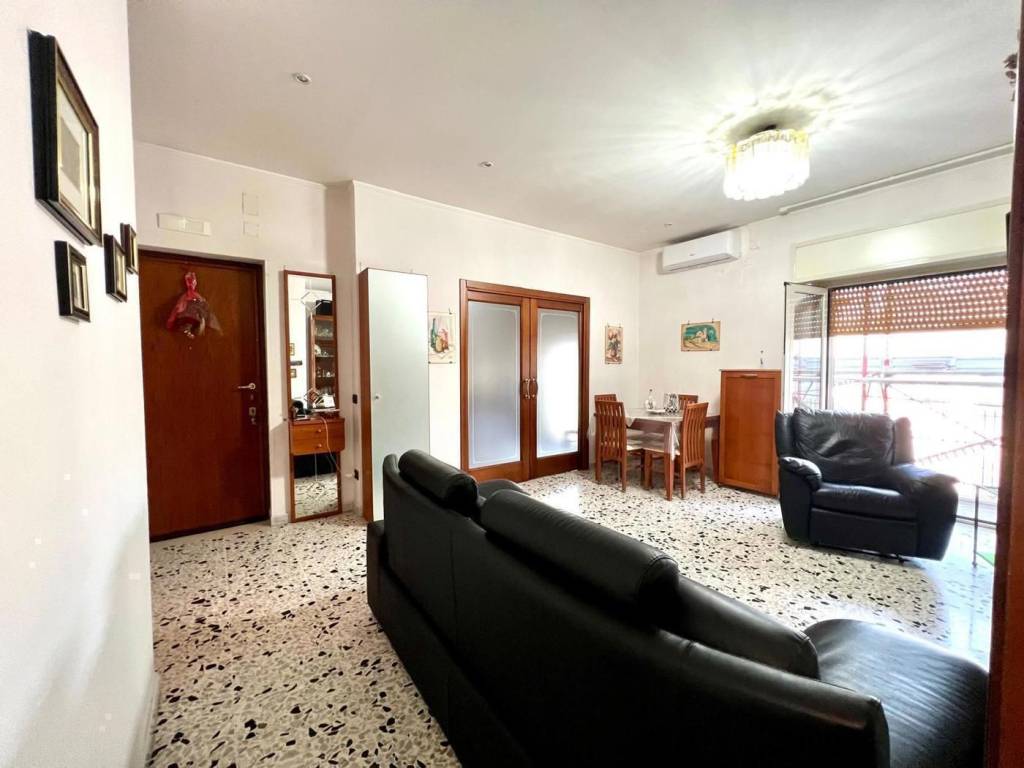 appartamento in affitto a Milano in zona Solari