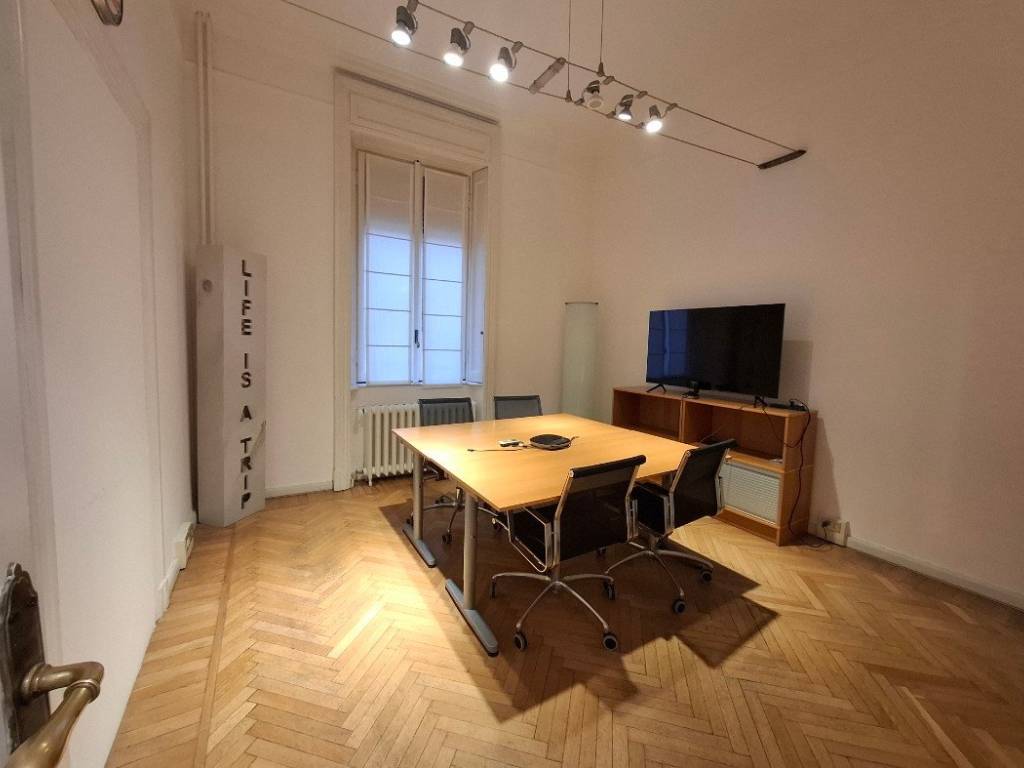 ufficio in affitto a Milano